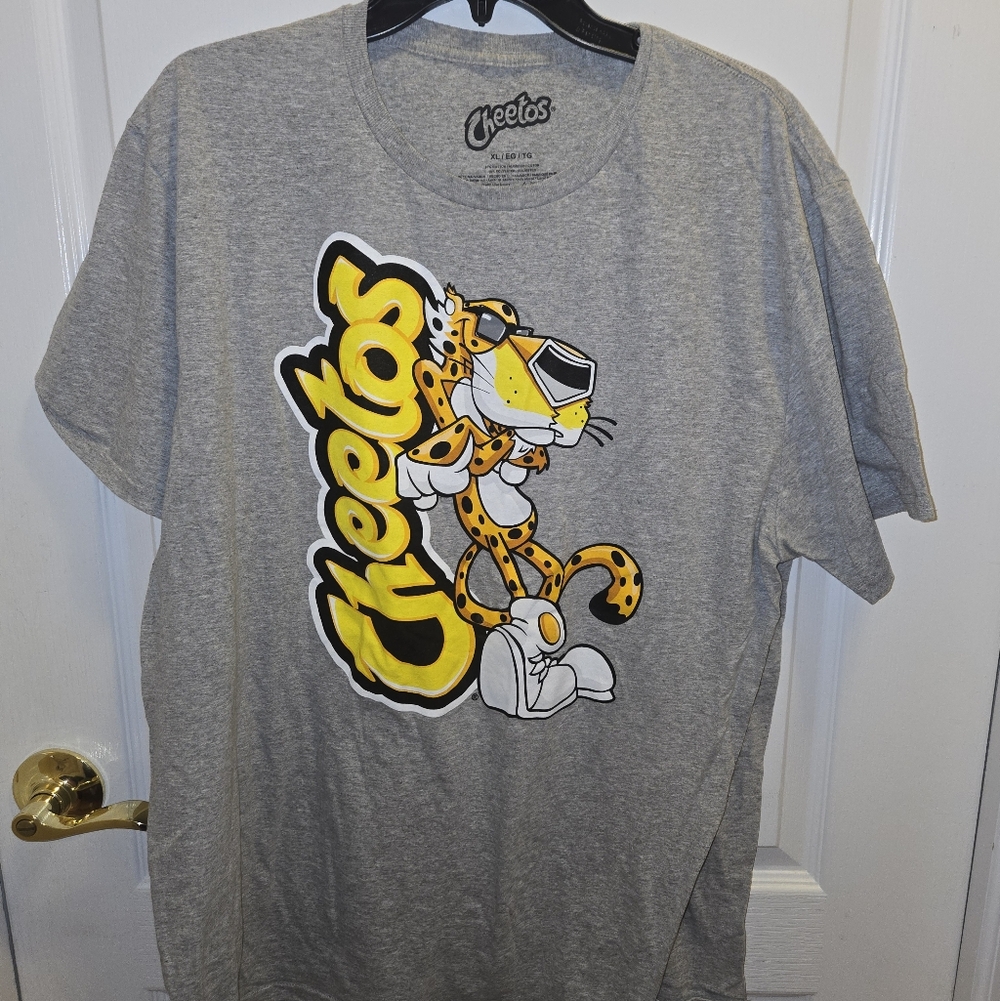 Cheetos Logo Gray T-Shirt - Picture 2 of 4